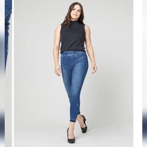 Spanx Size M Cropped Skinny Jean